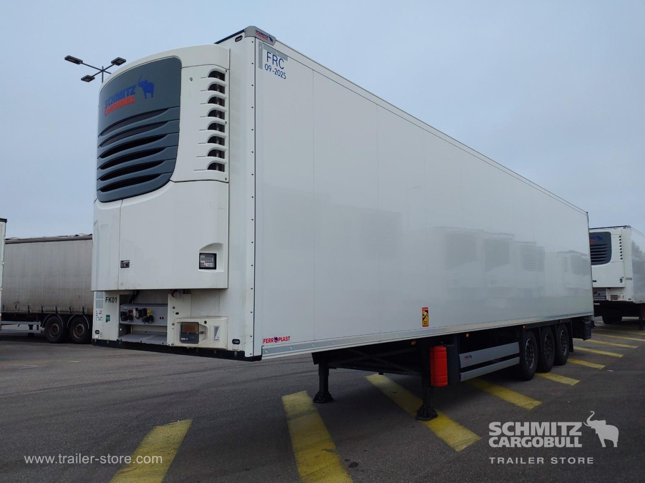 Schmitz Cargobull Semitrailer Reefer Standard 