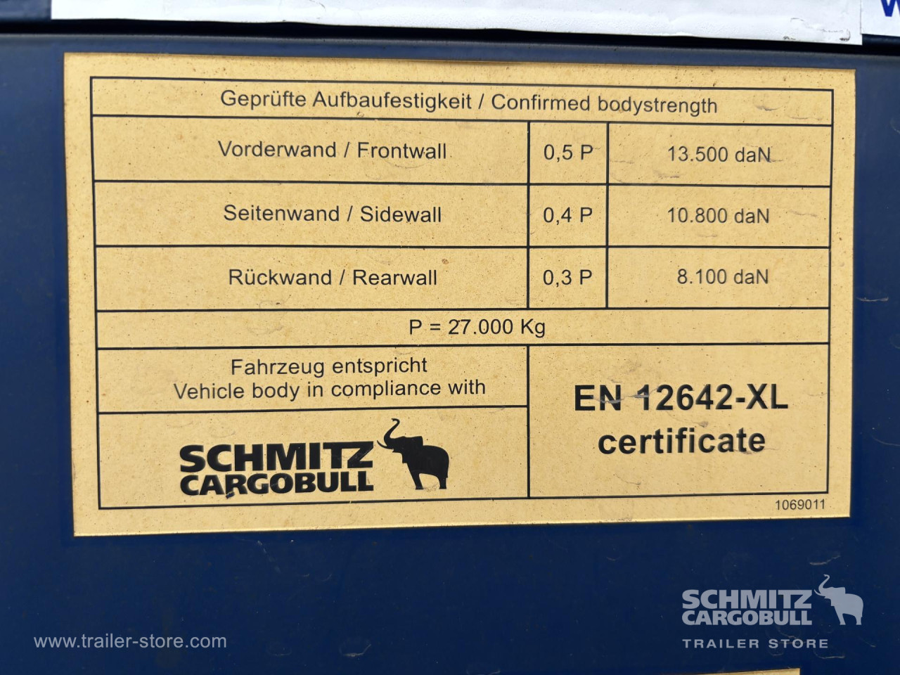 Schmitz Cargobull Curtainsider Standard 