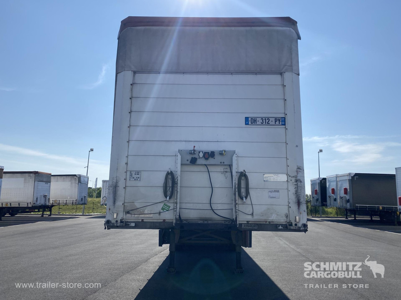 Schmitz Cargobull Semitrailer Curtainsider Standard 