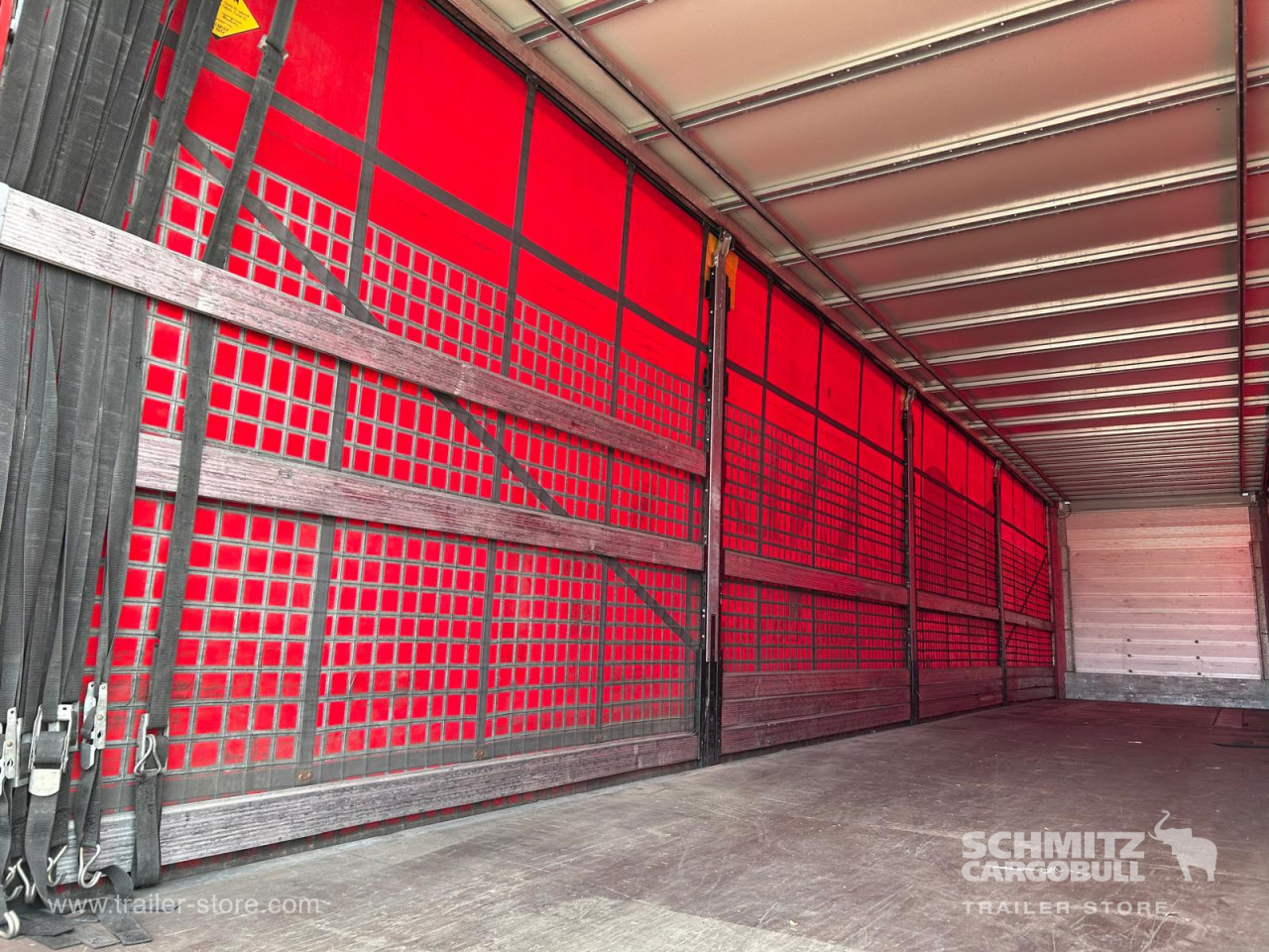 Schmitz Cargobull Curtainsider Standard UK 