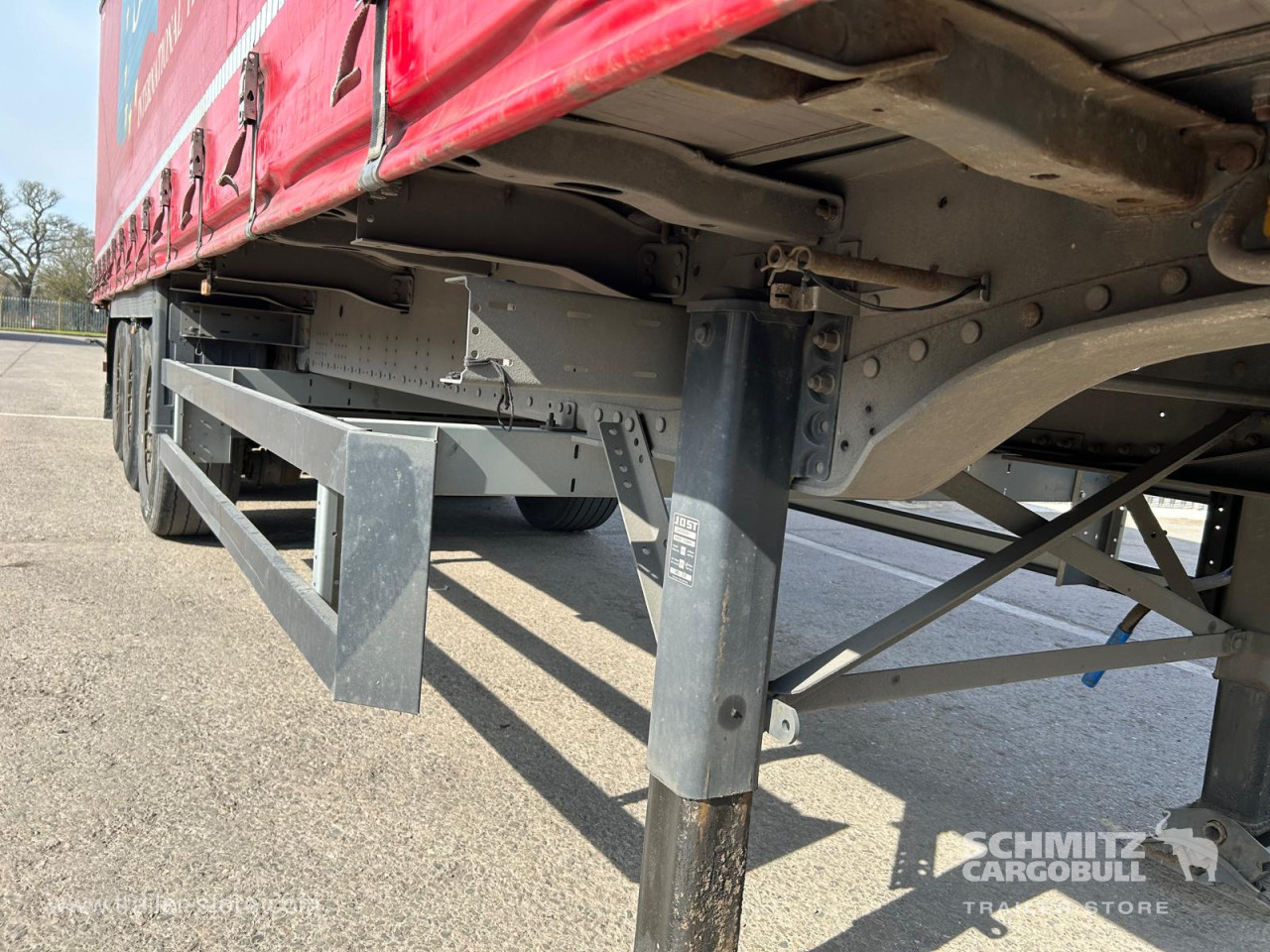 Schmitz Cargobull Curtainsider Standard UK 