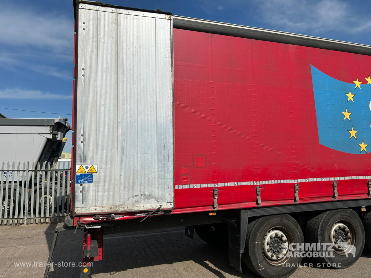 Schmitz Cargobull Curtainsider Standard UK 