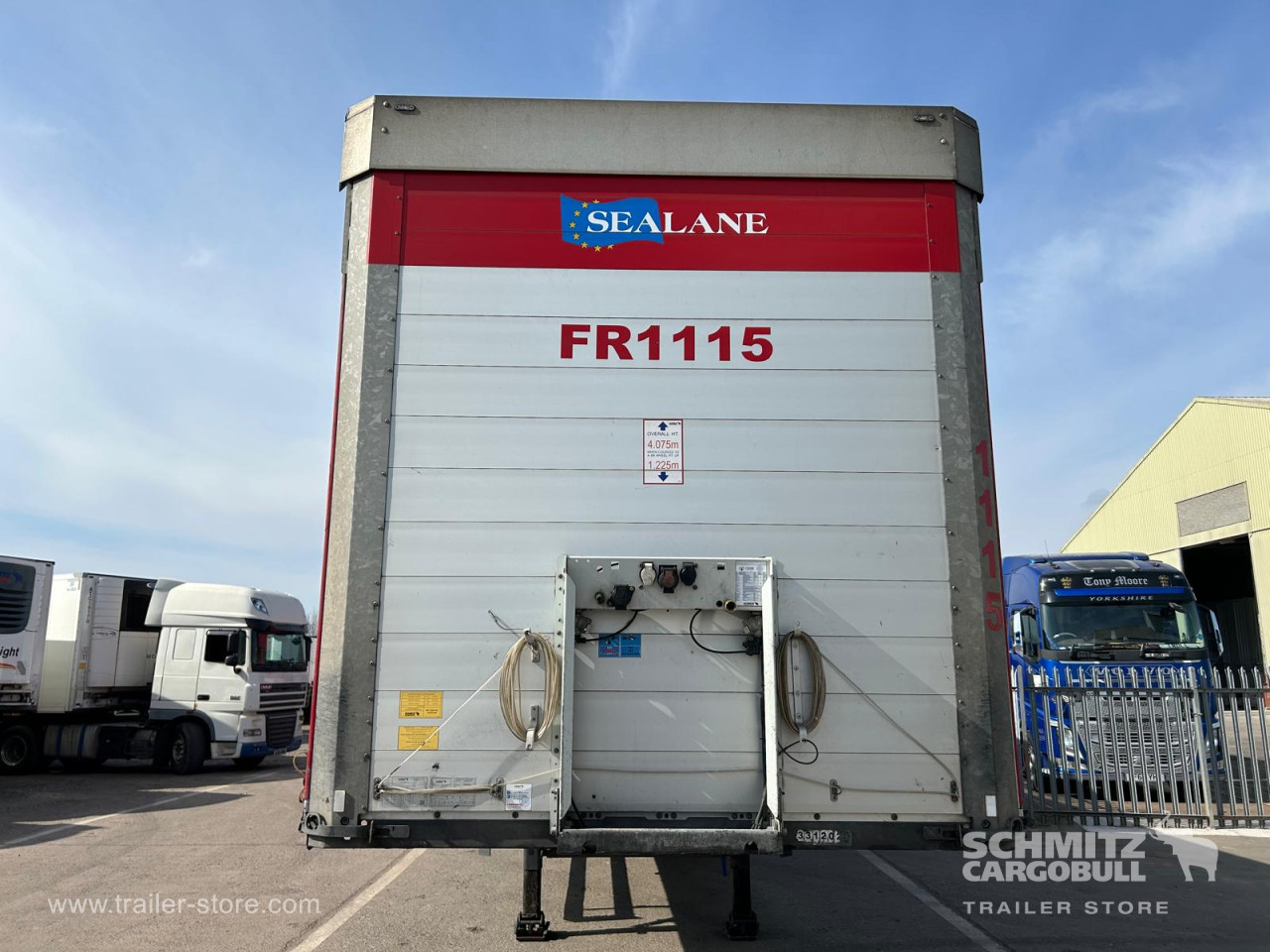 Schmitz Cargobull Curtainsider Standard UK 