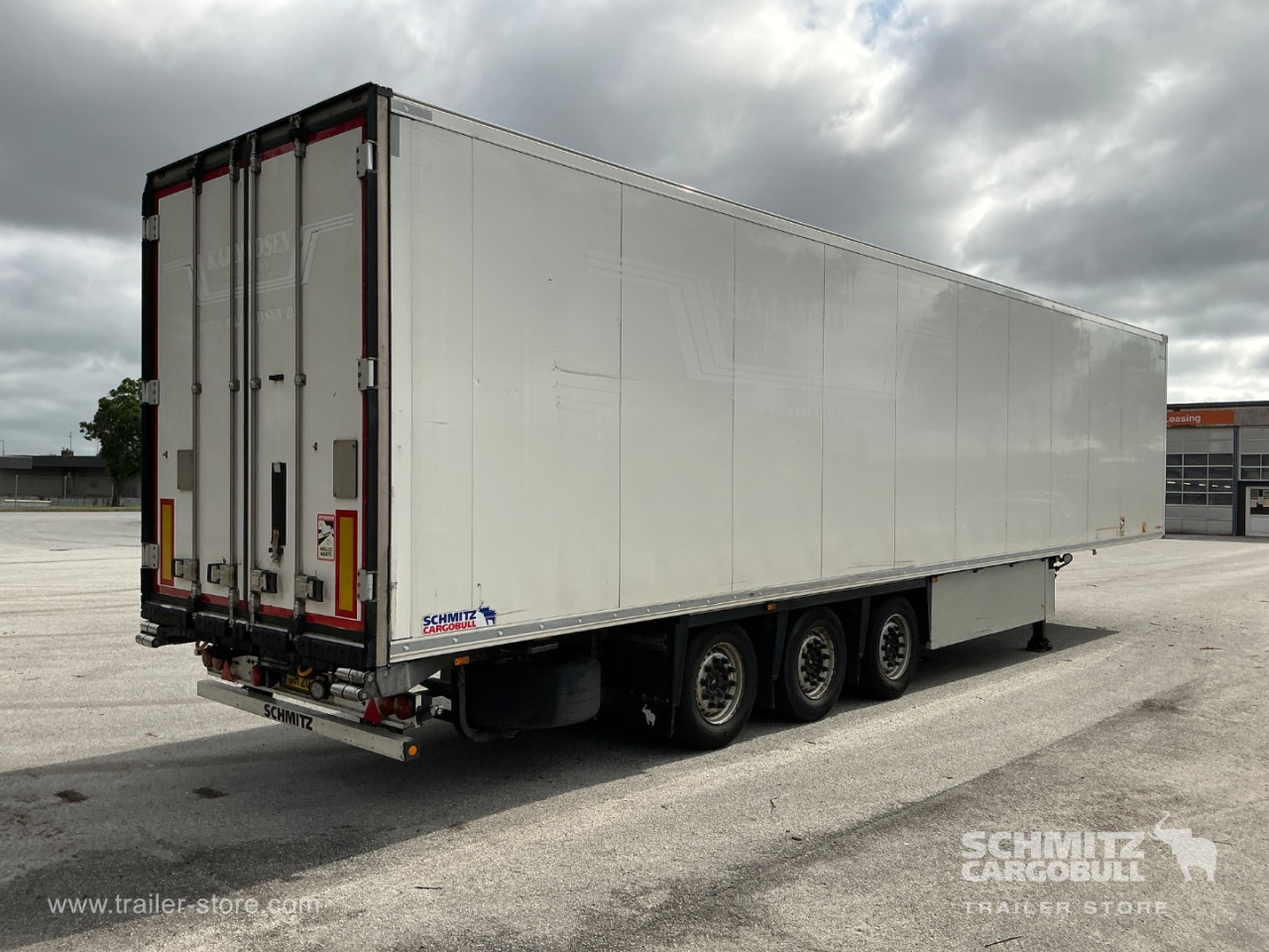 Schmitz Cargobull Reefer Meat hanging system 