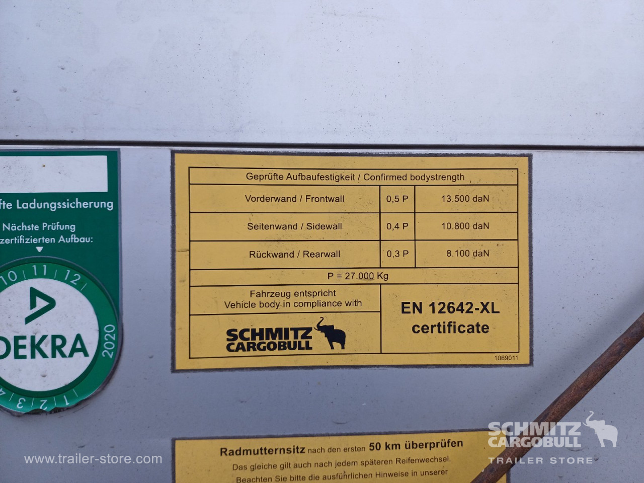 Schmitz Cargobull Curtainsider Standard Staplerhalterung 