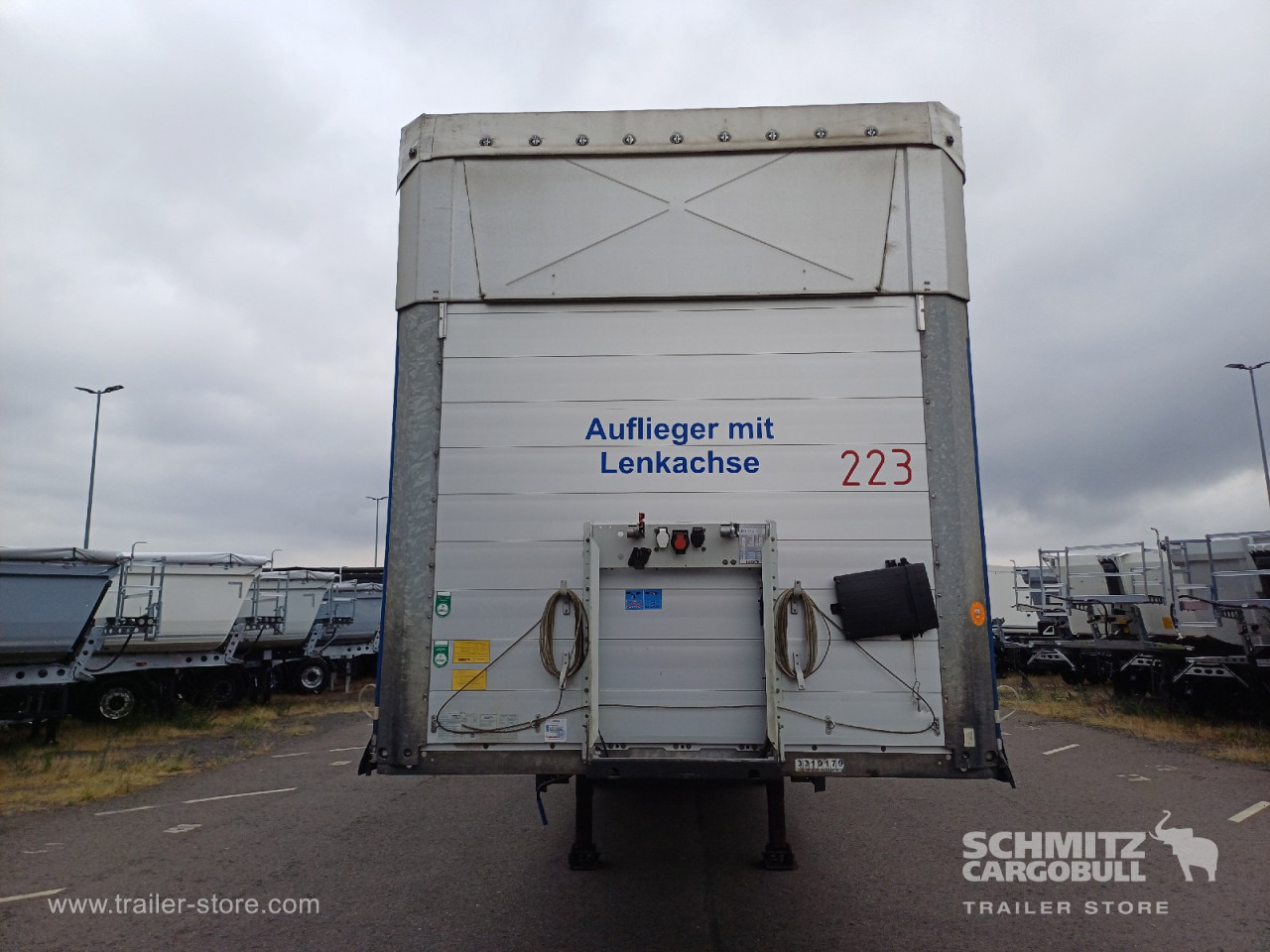 Schmitz Cargobull Curtainsider Standard Staplerhalterung 