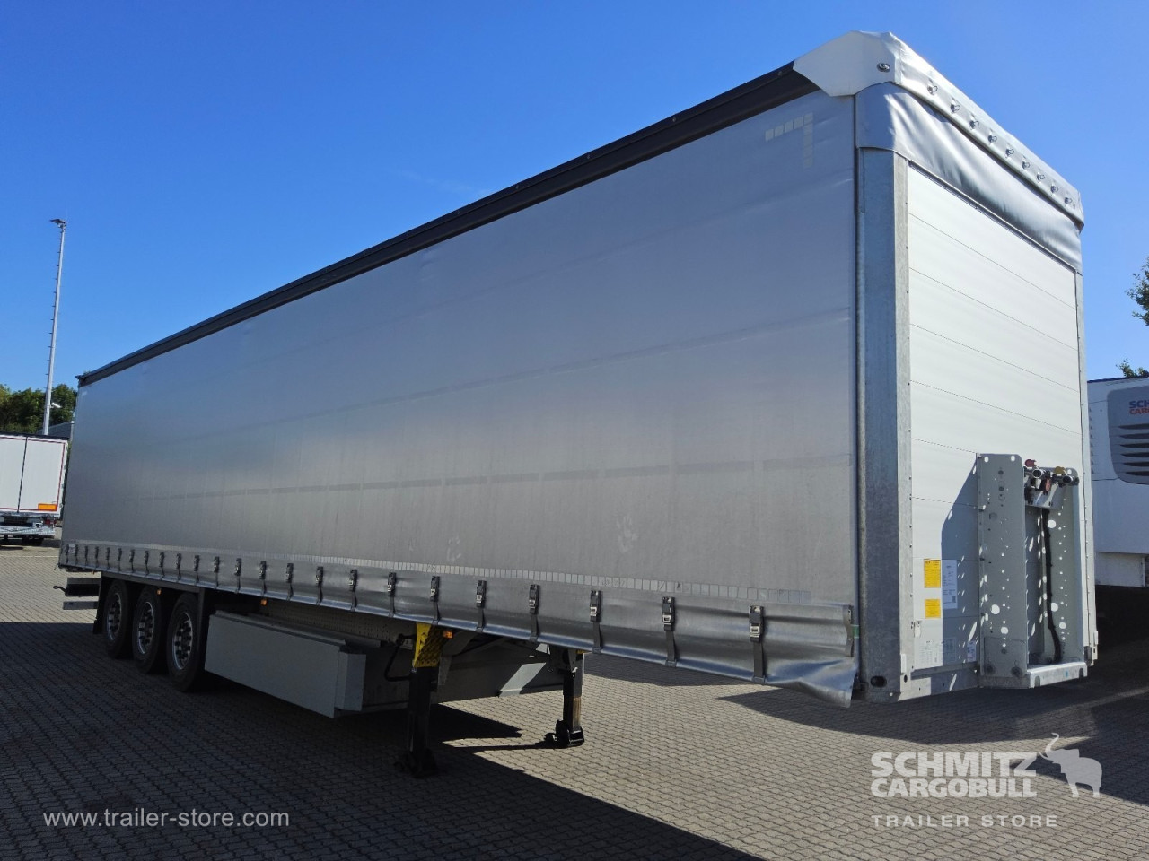Schmitz Cargobull Curtainsider Standard 