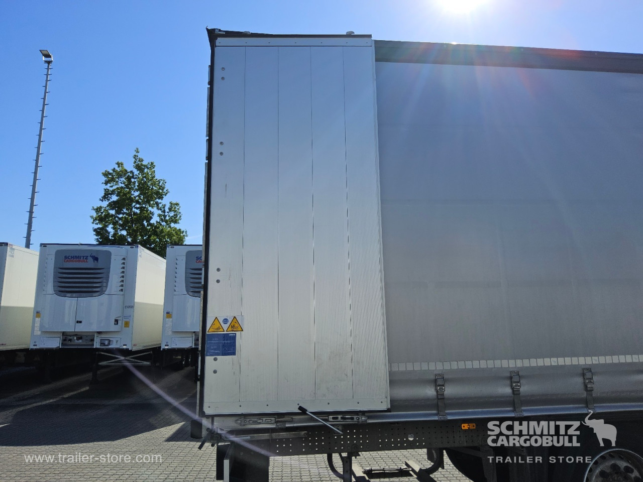Schmitz Cargobull Curtainsider Standard 