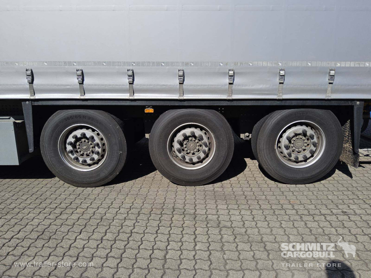 Schmitz Cargobull Curtainsider Standard 