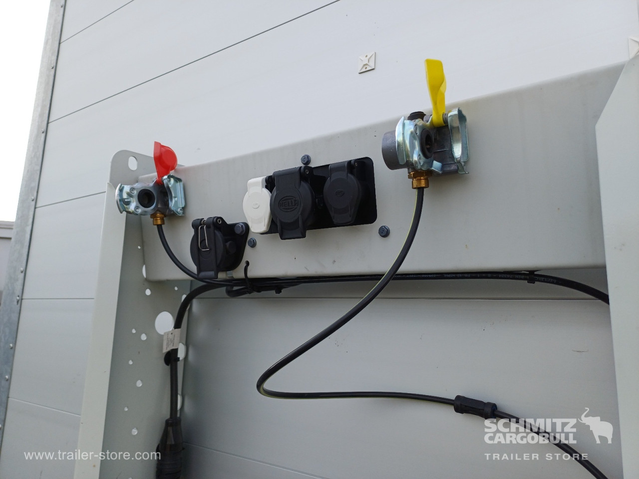 BERGER Curtainsider Mega 