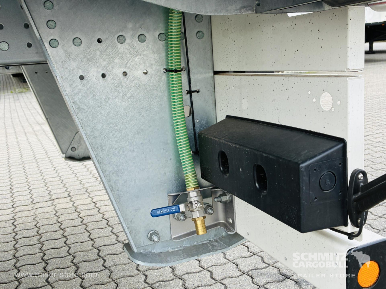 Schmitz Cargobull Tiefkühler Multitemp Trennwand 
