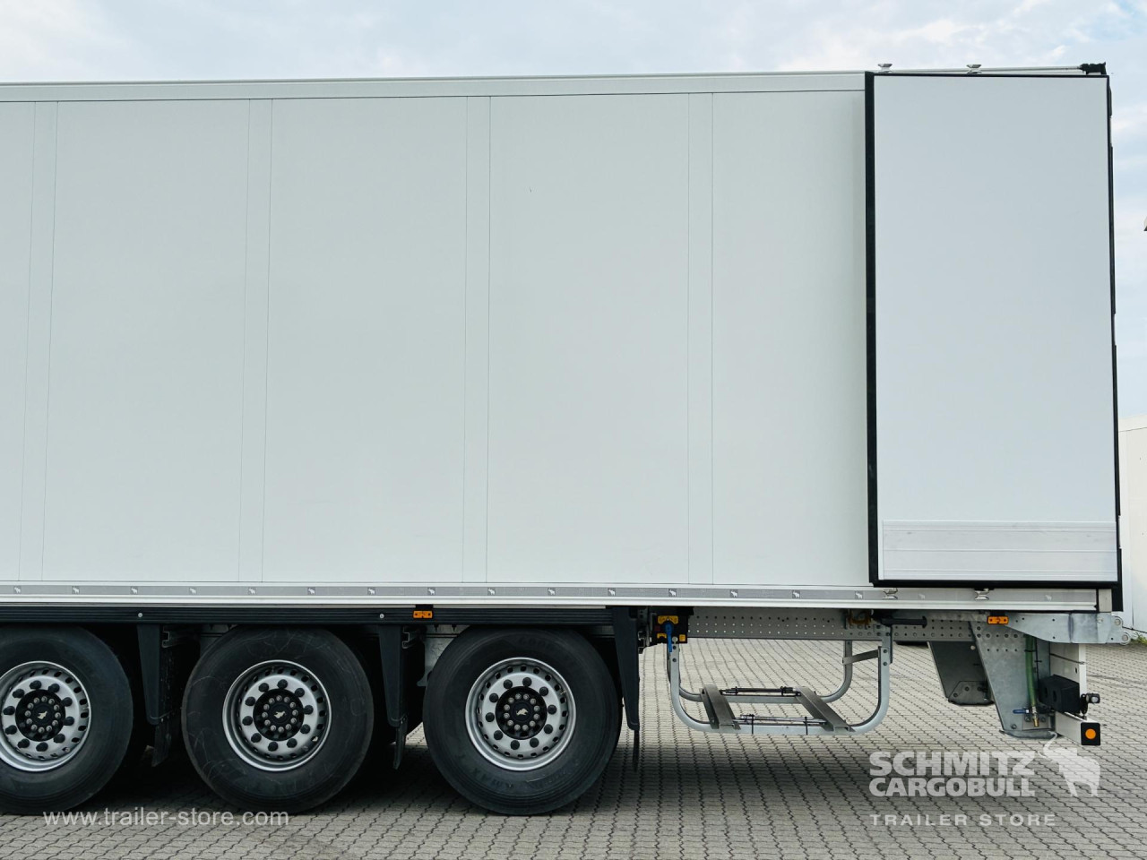 Schmitz Cargobull Tiefkühler Multitemp Trennwand 