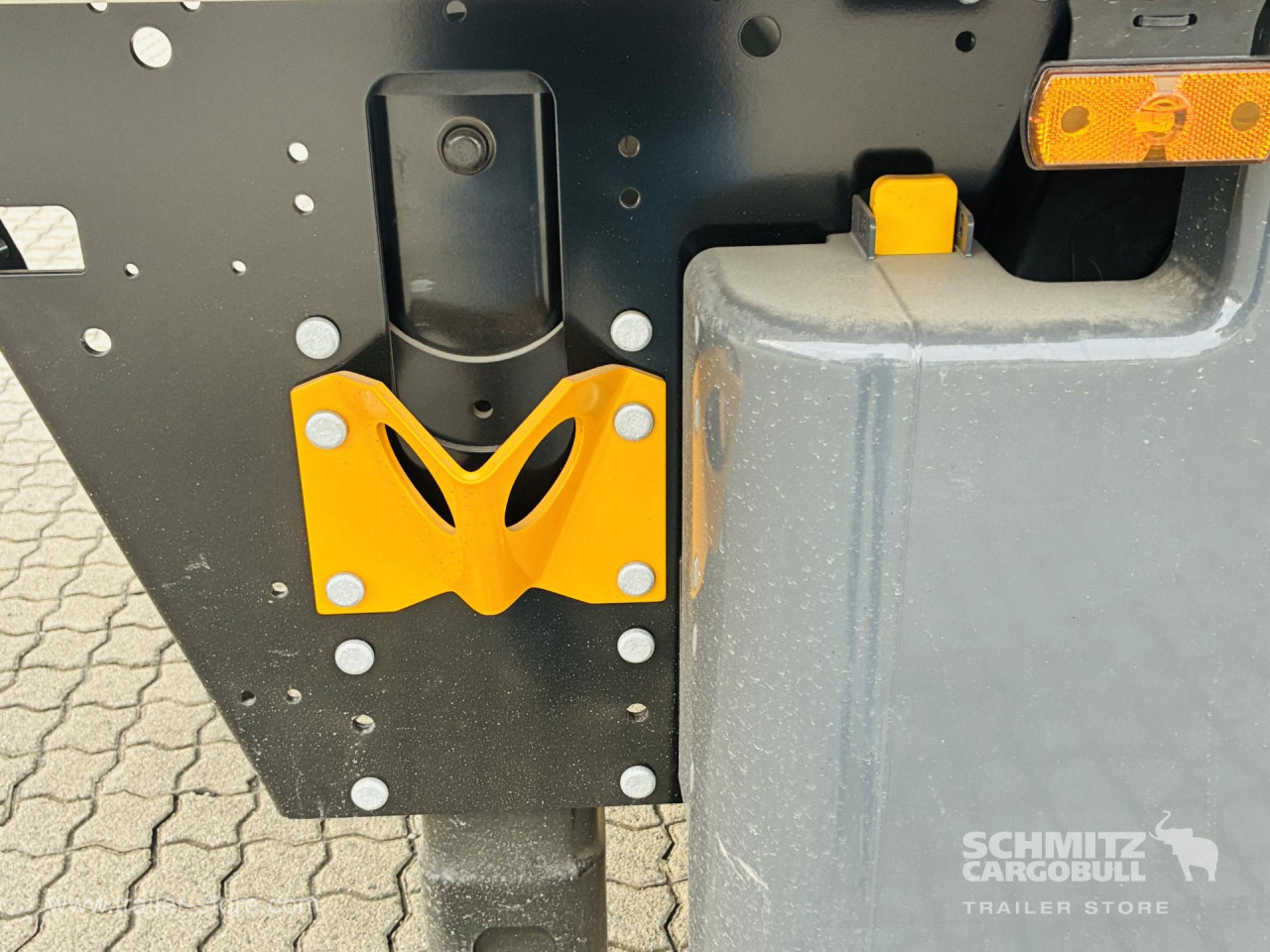 Schmitz Cargobull Tiefkühler Multitemp Trennwand 