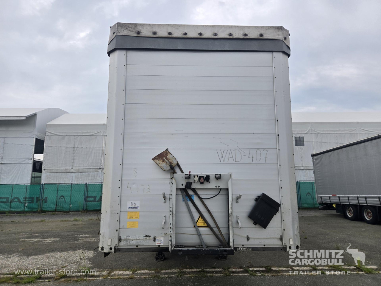 Schmitz Cargobull Curtainsider Mega 