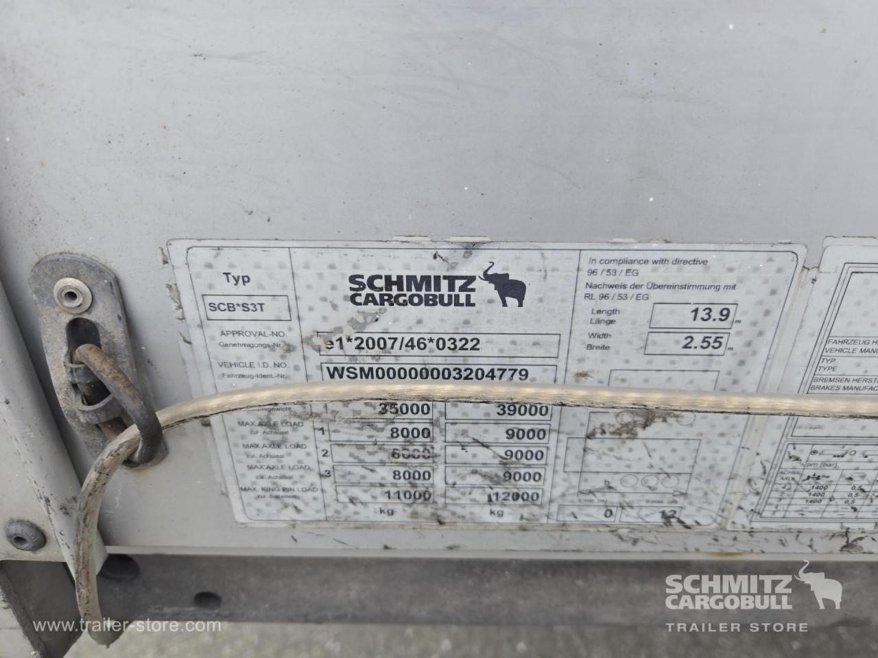 Schmitz Cargobull Curtainsider Mega 