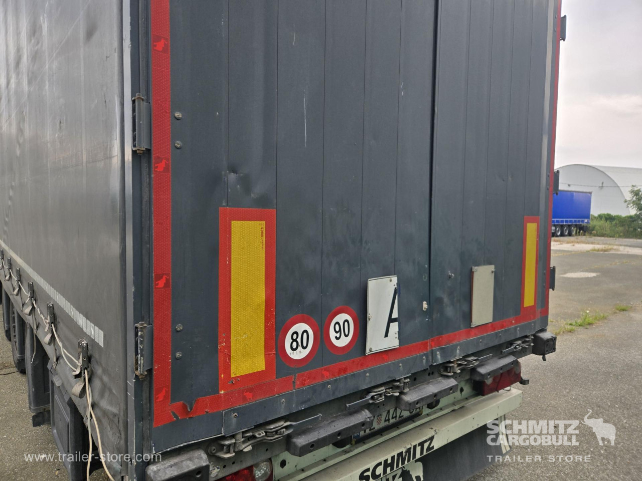 Schmitz Cargobull Curtainsider Mega 