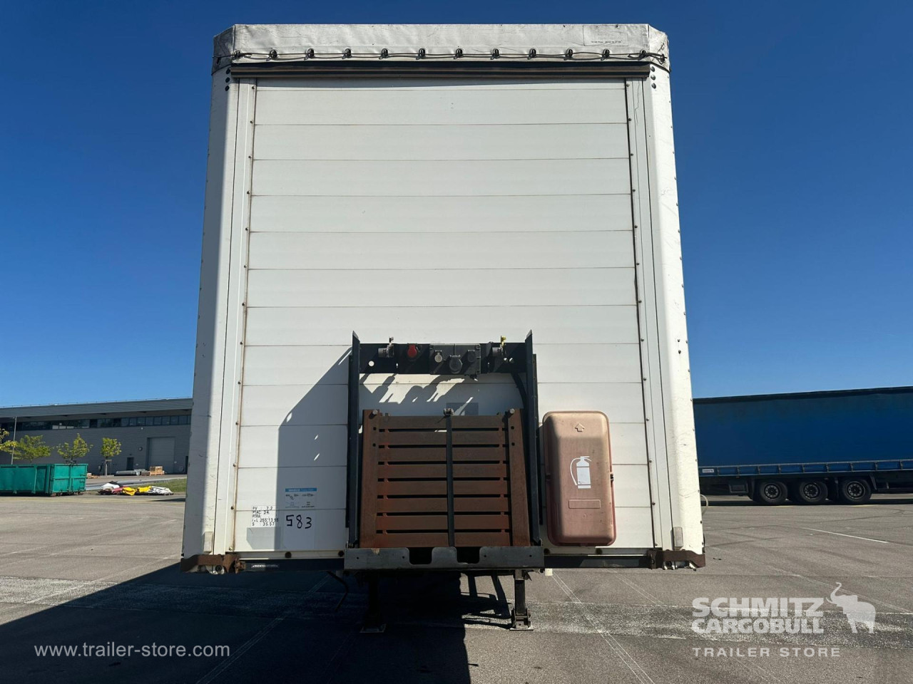 KOEGEL Semitrailer Curtainsider Standard 