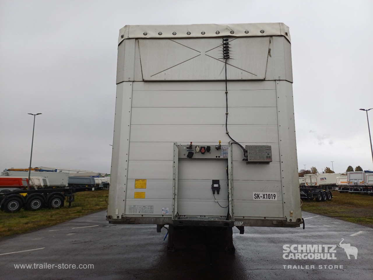 Schmitz Cargobull Curtainsider Standard 