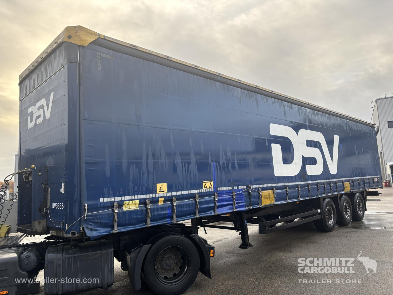 Schmitz Cargobull Curtainsider Standard 