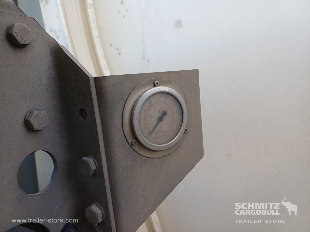 Schmitz Cargobull Kipper Alukastenmulde 24m³ 