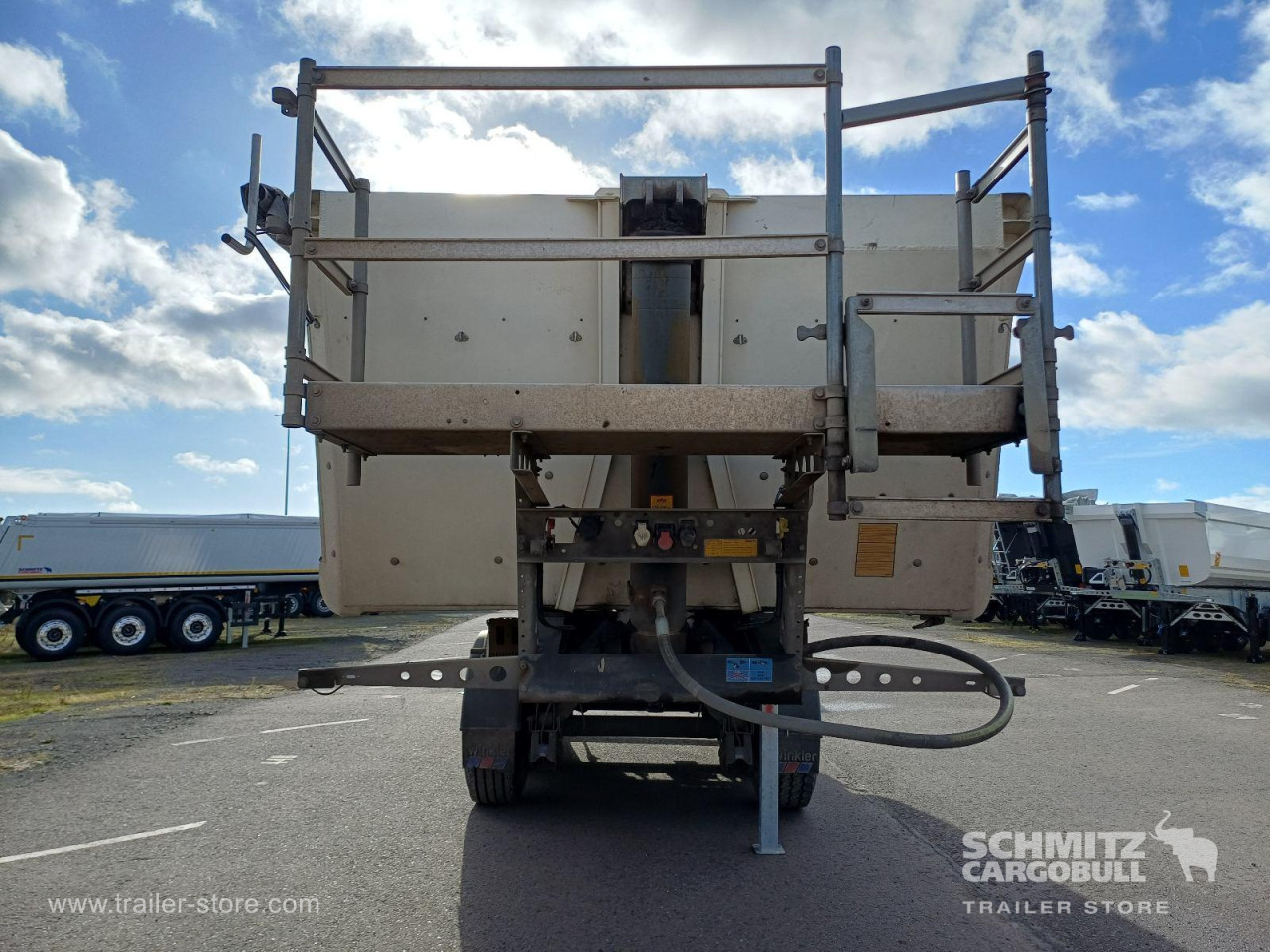 Schmitz Cargobull Kipper Alukastenmulde 24m³ 