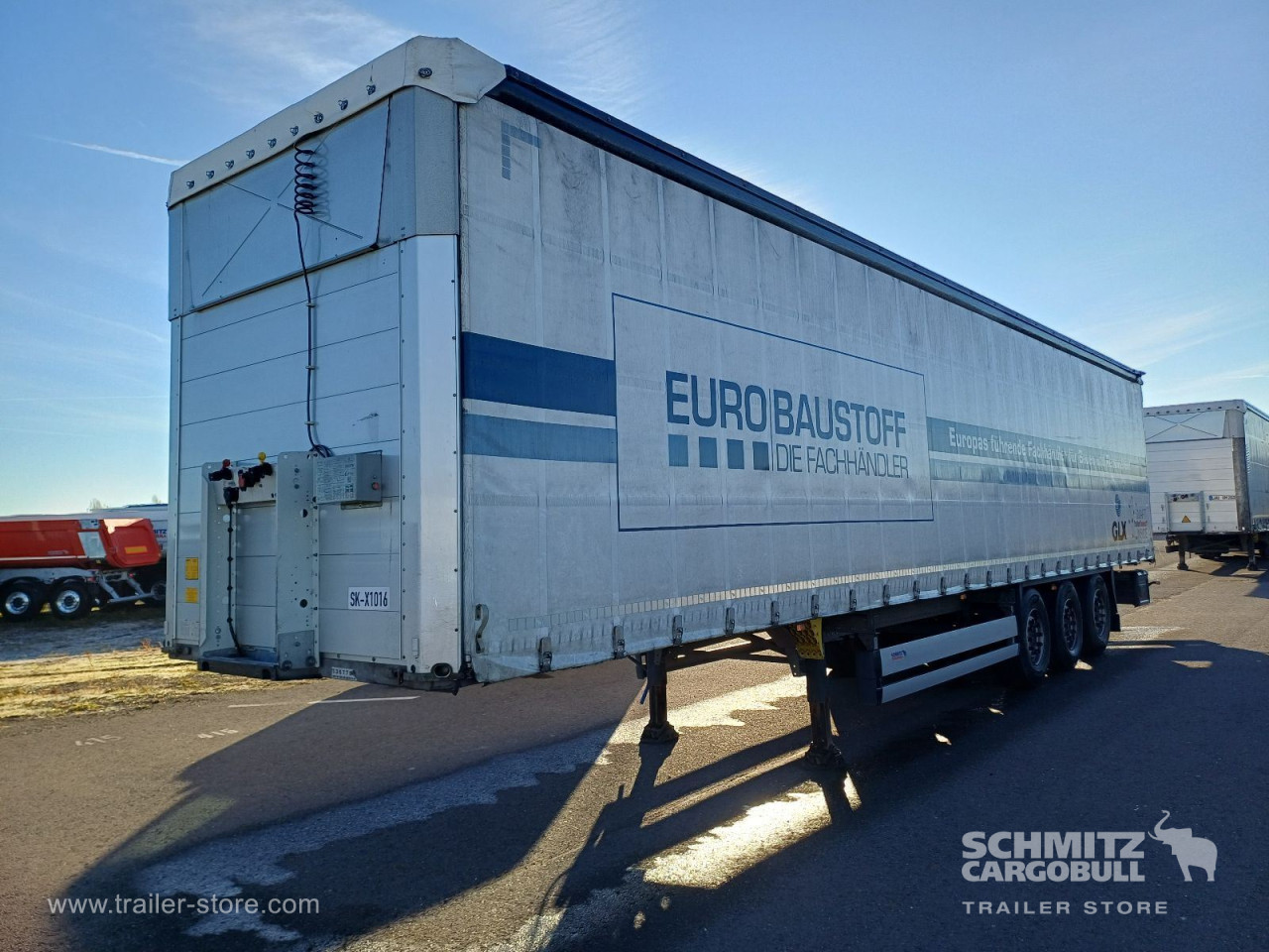 Schmitz Cargobull Curtainsider Standard 