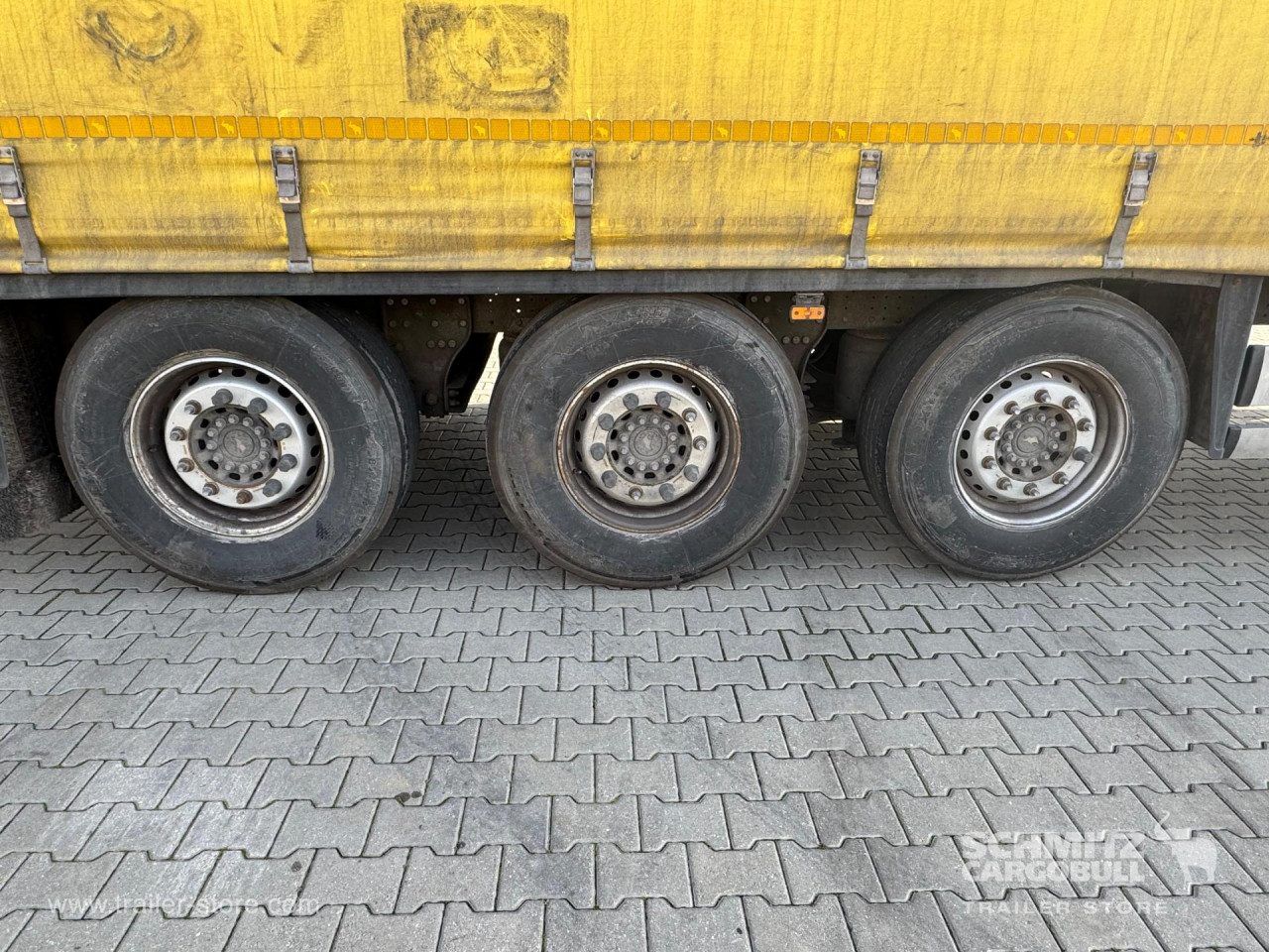 Schmitz Cargobull Curtainsider Standard 