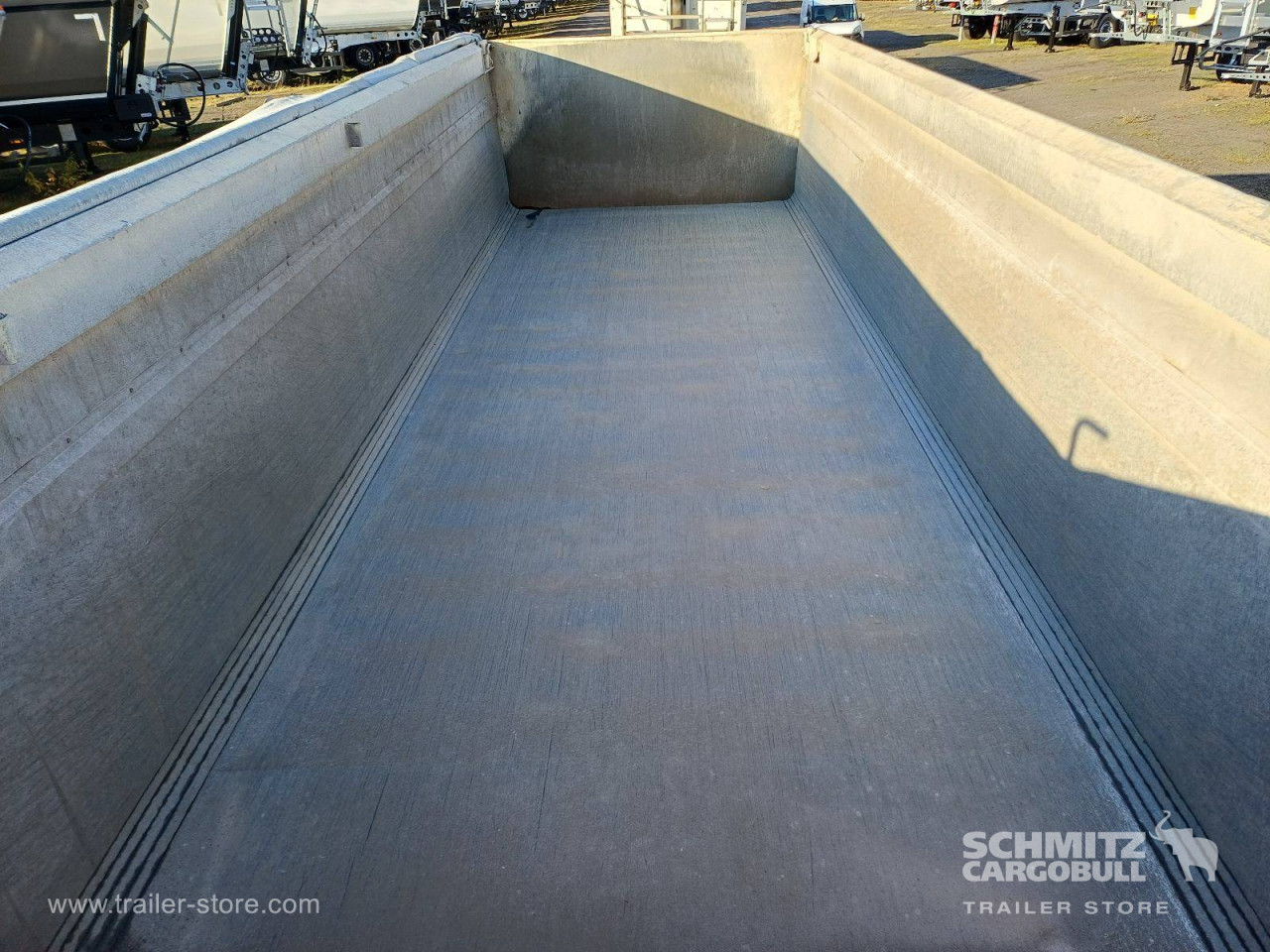 Schmitz Cargobull Kipper Alukastenmulde 24m³ 