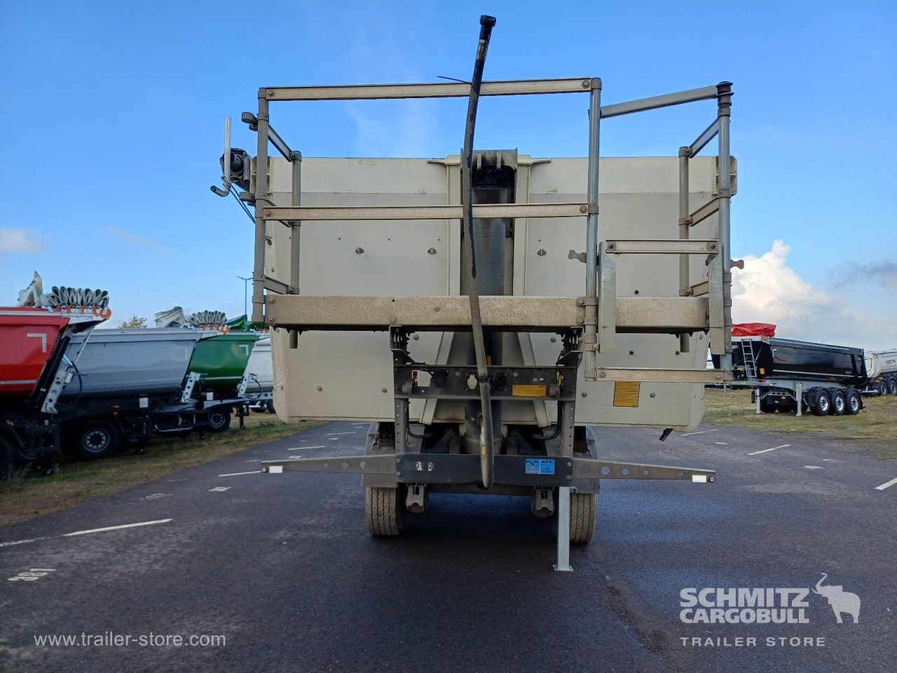 Schmitz Cargobull Kipper Alukastenmulde 24m³ 