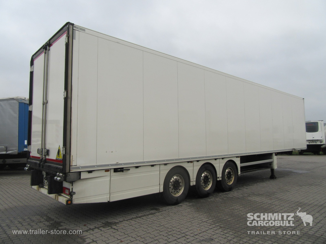 Schmitz Cargobull Tiefkühler Multitemp Doppelstock Trennwand 