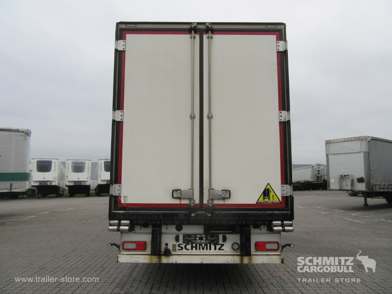 Schmitz Cargobull Tiefkühler Multitemp Doppelstock Trennwand 