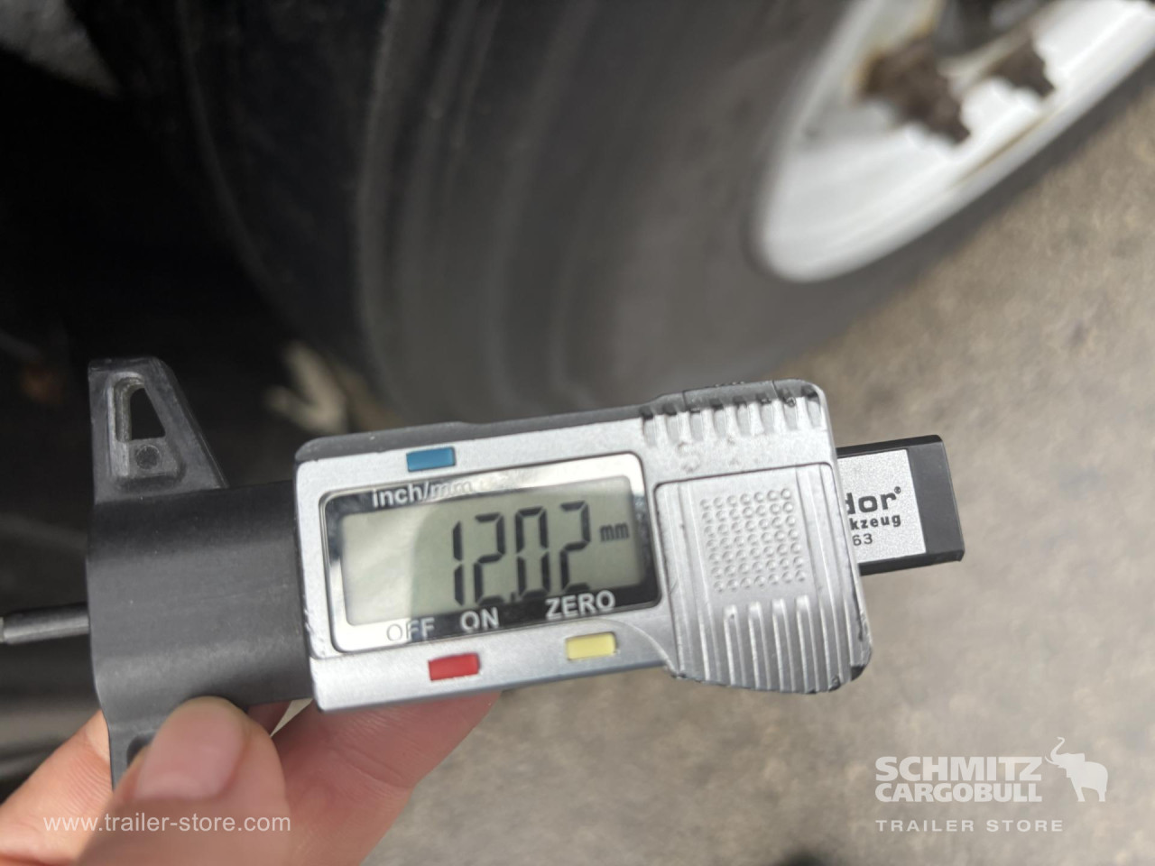 Schmitz Cargobull Curtainsider Standard 