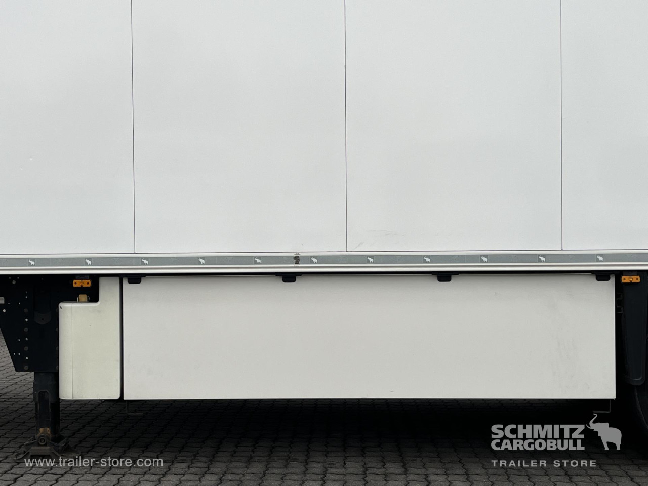 Schmitz Cargobull Tiefkühler Standard Doppelstock Trennwand 