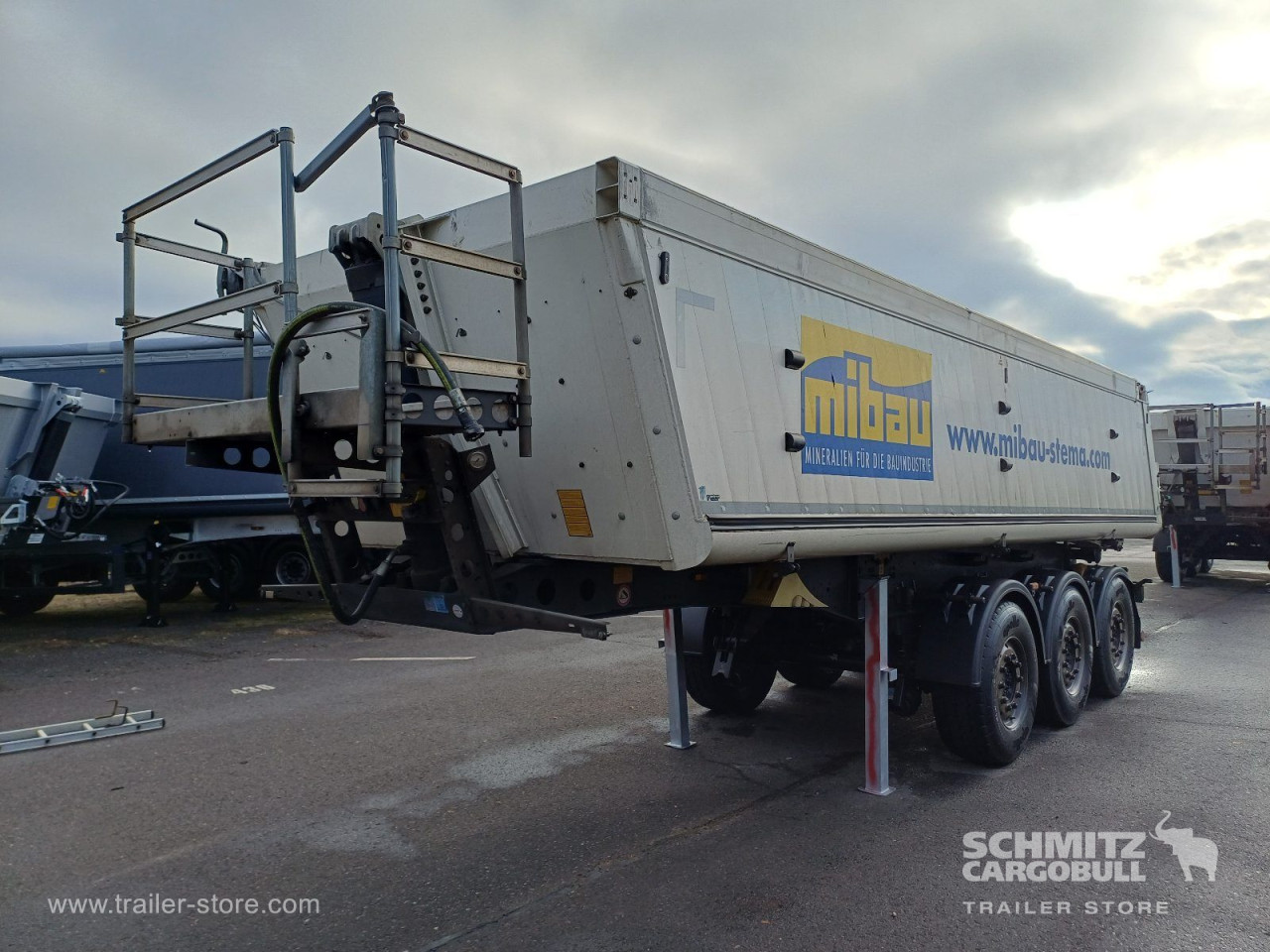 Schmitz Cargobull Kipper Alukastenmulde 24m³ 