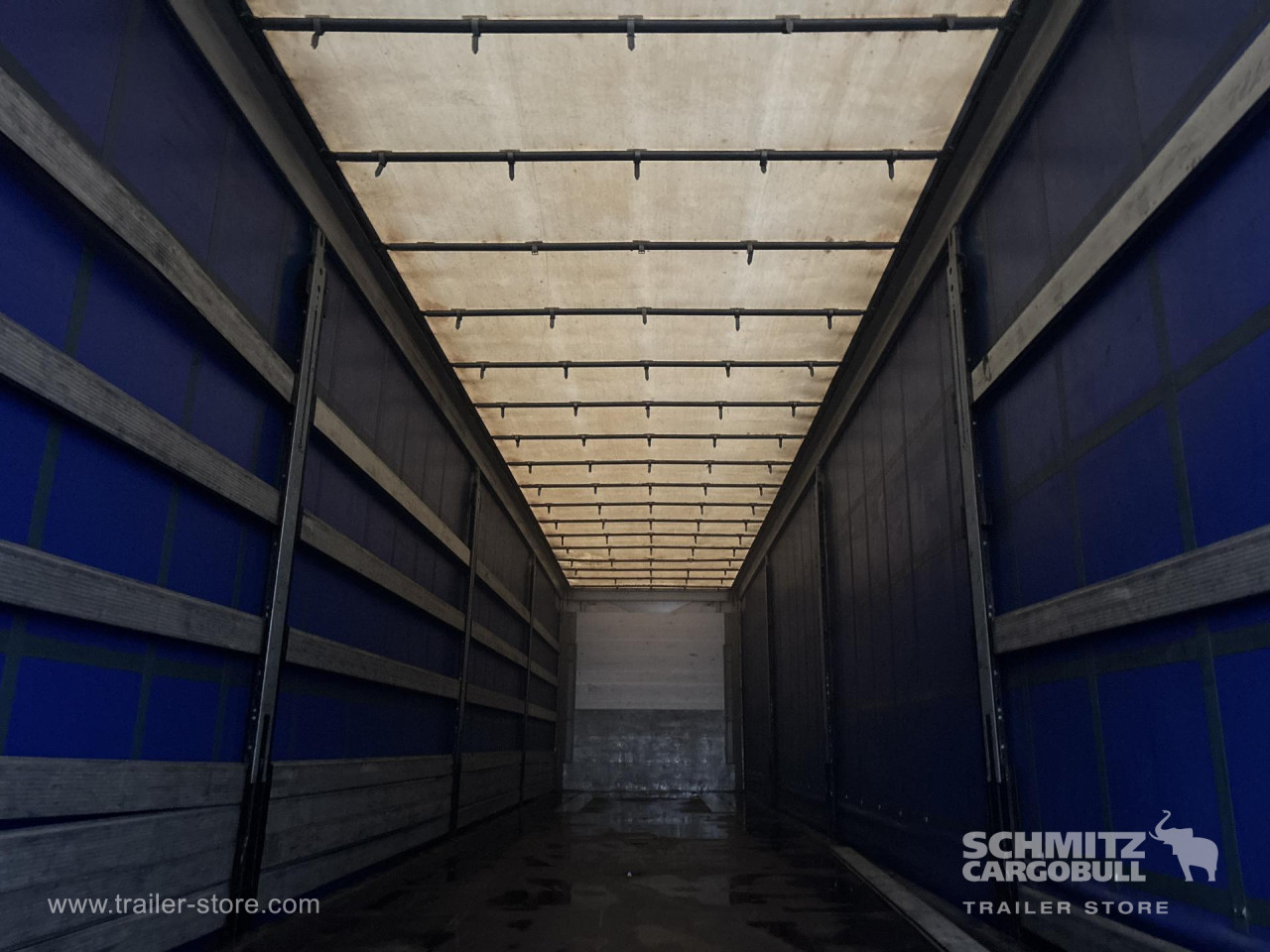 Schmitz Cargobull Curtainsider Standard 
