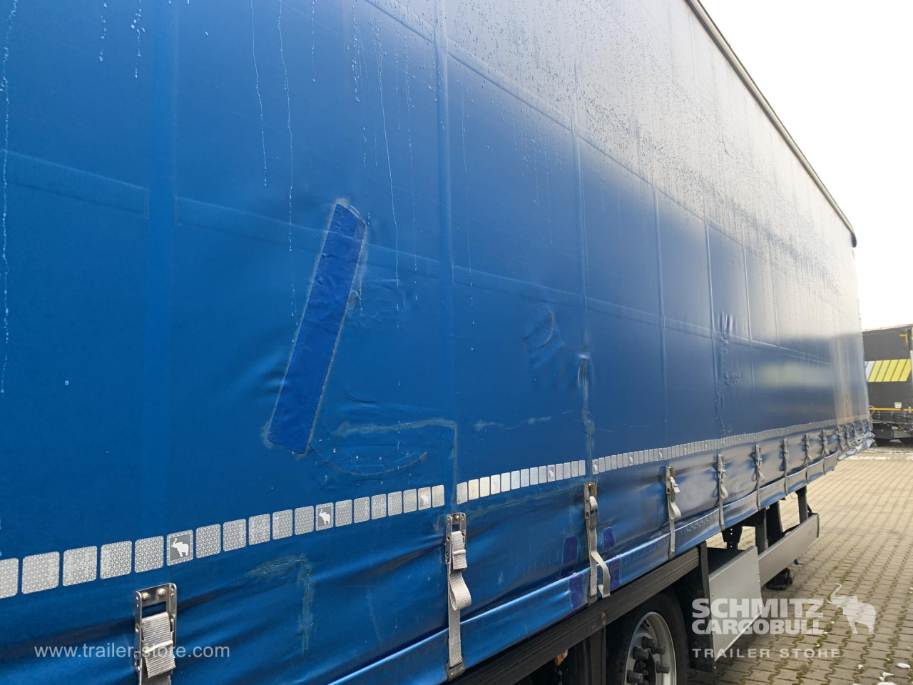 Schmitz Cargobull Curtainsider Mega 