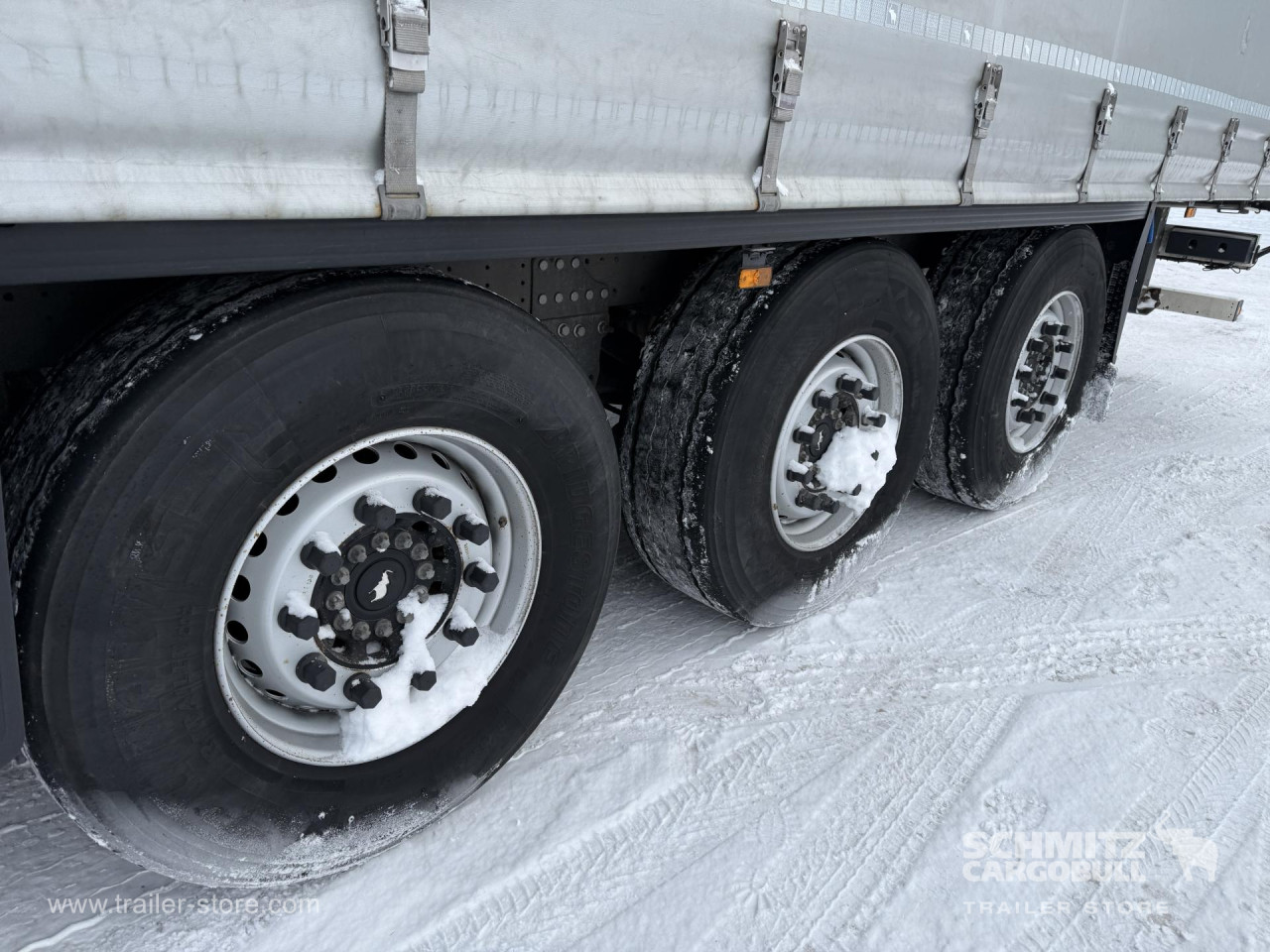 Schmitz Cargobull Curtainsider Standard 