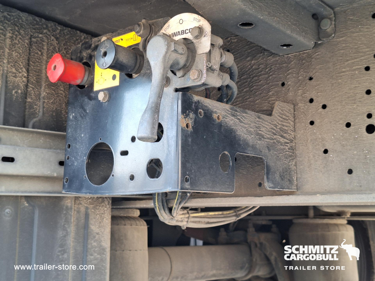 Schmitz Cargobull Curtainsider Mega 