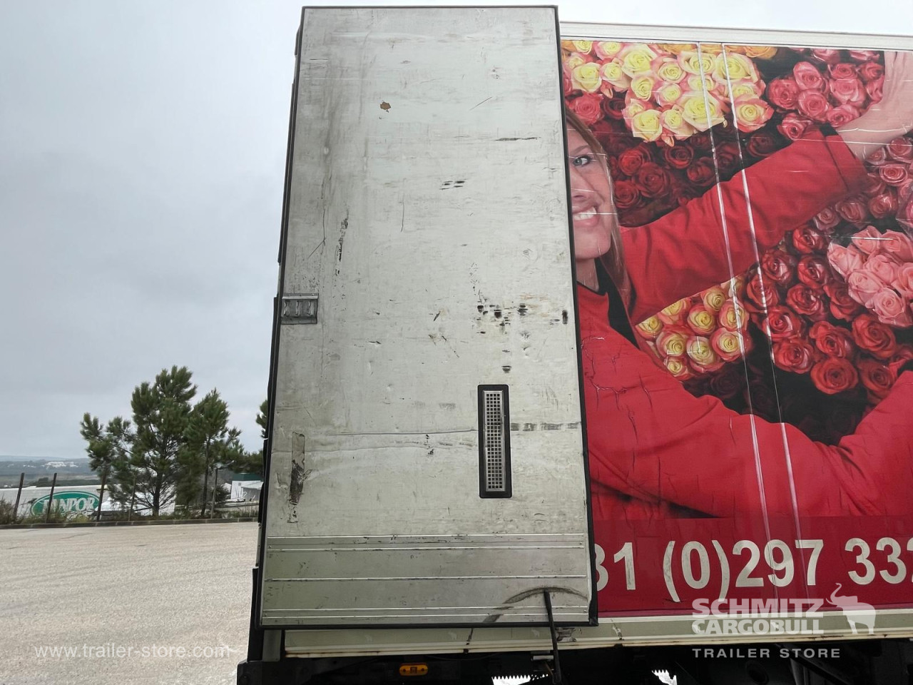 Schmitz Cargobull Reefer Standard Taillift 