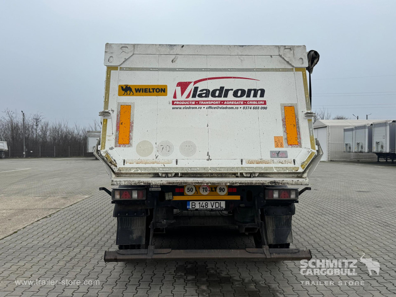 WIELTON Tipper Alu-square sided body 28m³ 