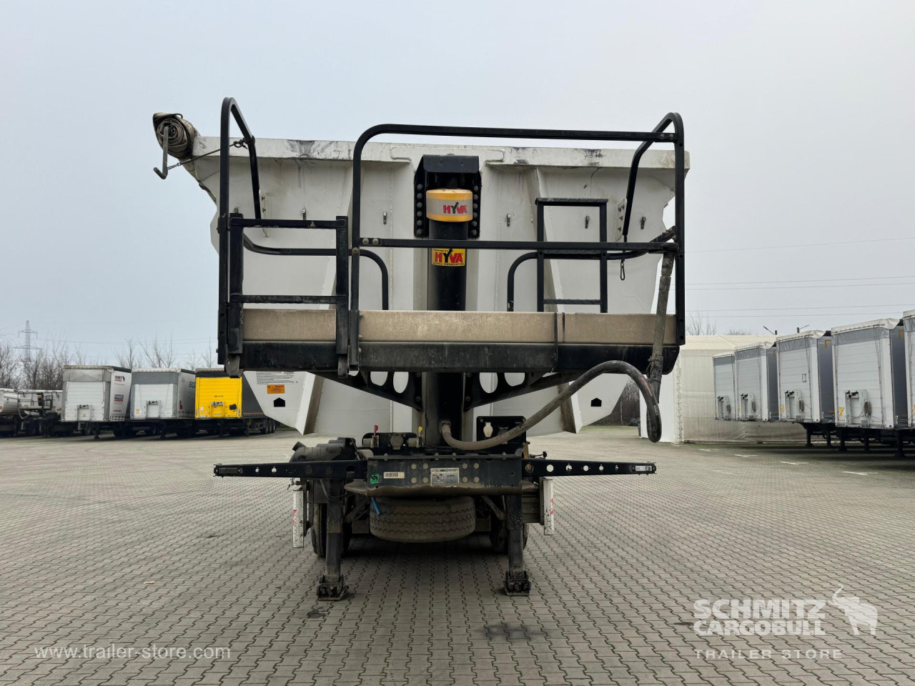 WIELTON Tipper Alu-square sided body 28m³ 