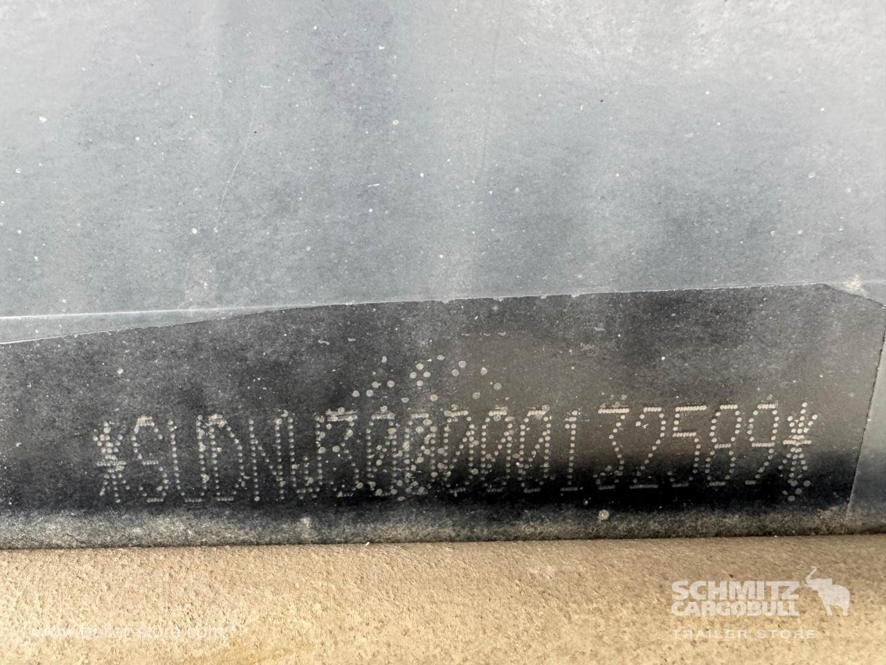 WIELTON Tipper Alu-square sided body 28m³ 