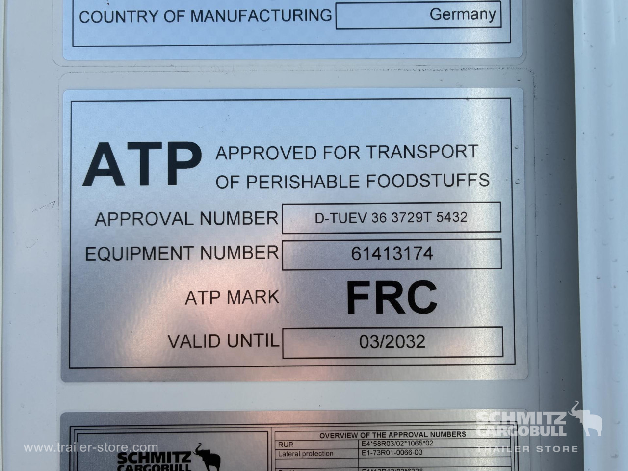 Schmitz Cargobull Tiefkühler Standard Doppelstock Trennwand 