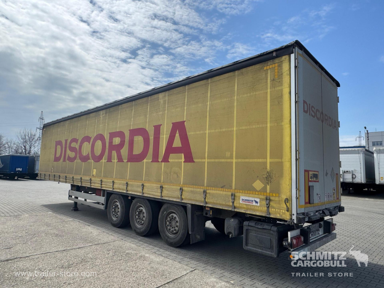 Schmitz Cargobull Curtainsider Standard 