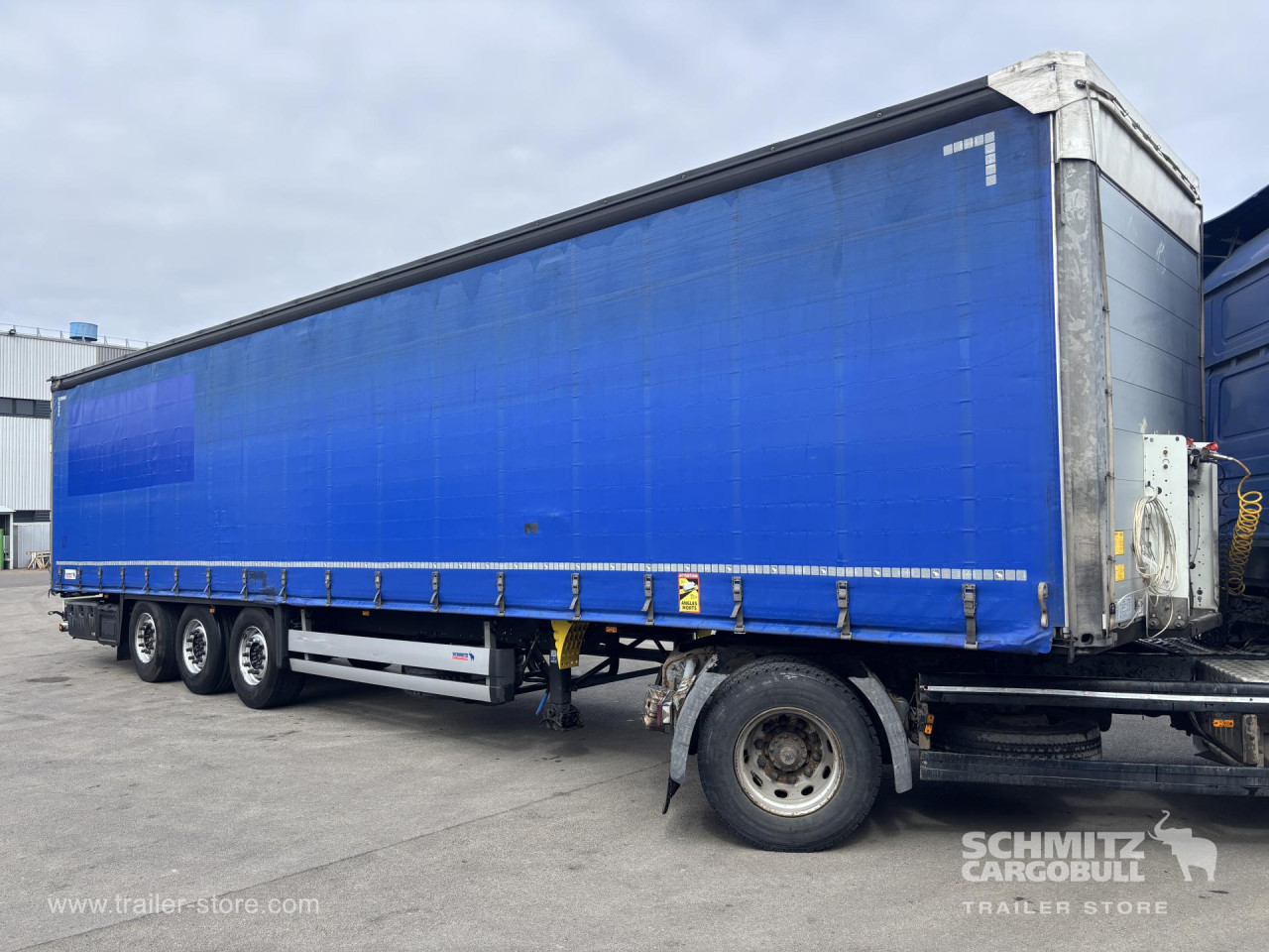 Schmitz Cargobull Curtainsider Standard 