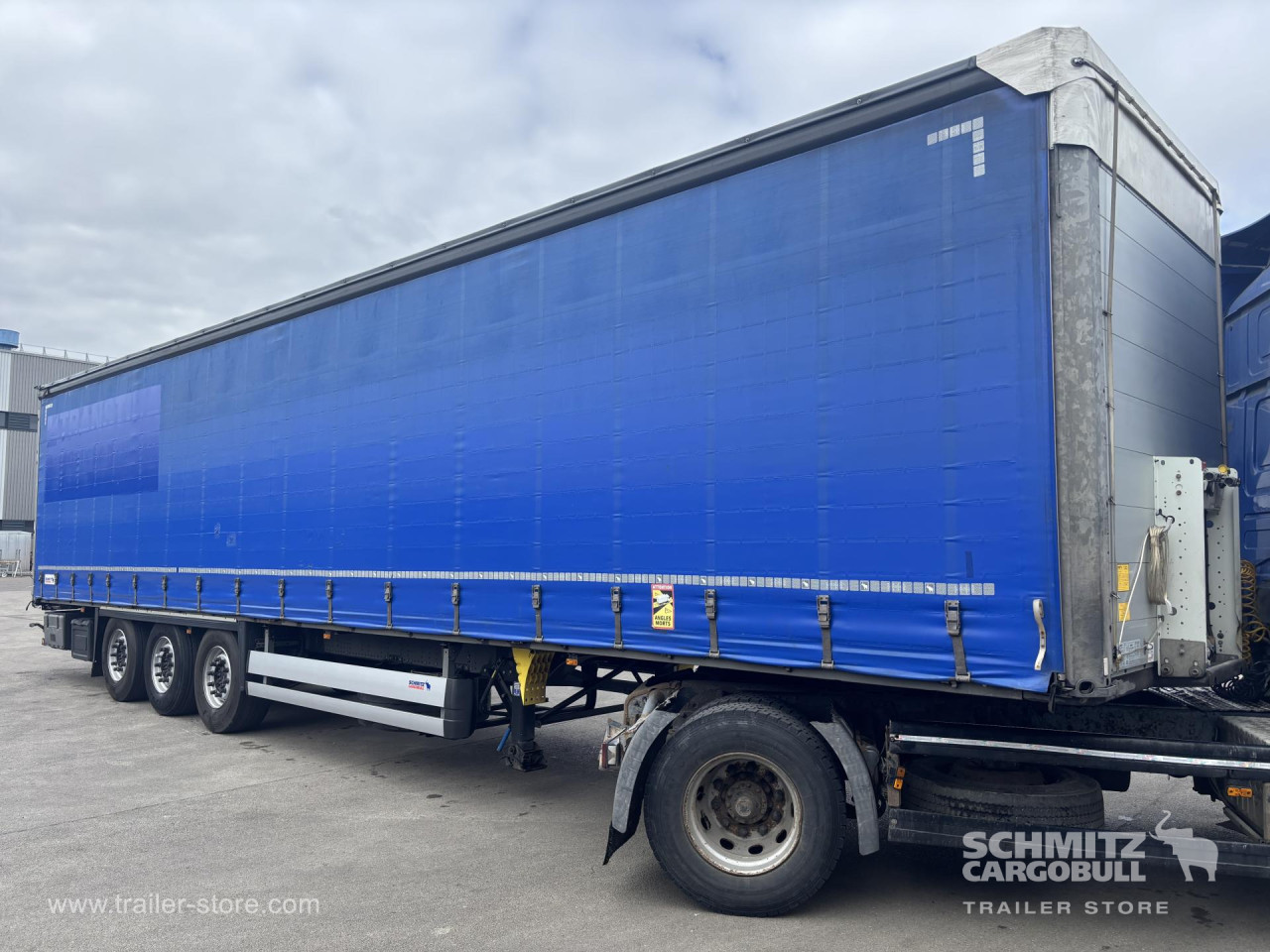 Schmitz Cargobull Curtainsider Standard 