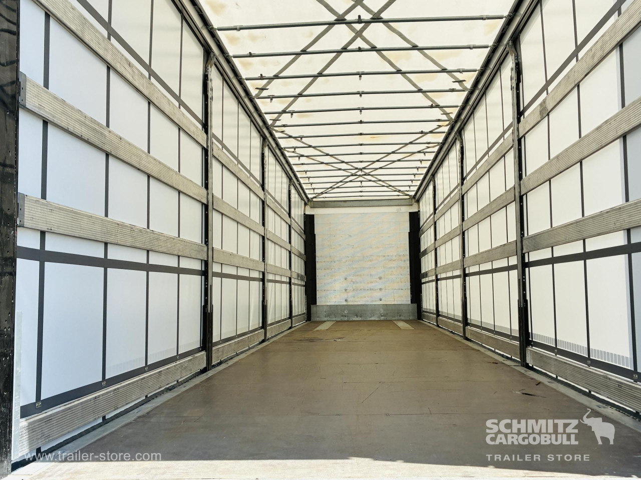 Schmitz Cargobull Curtainsider Standard 