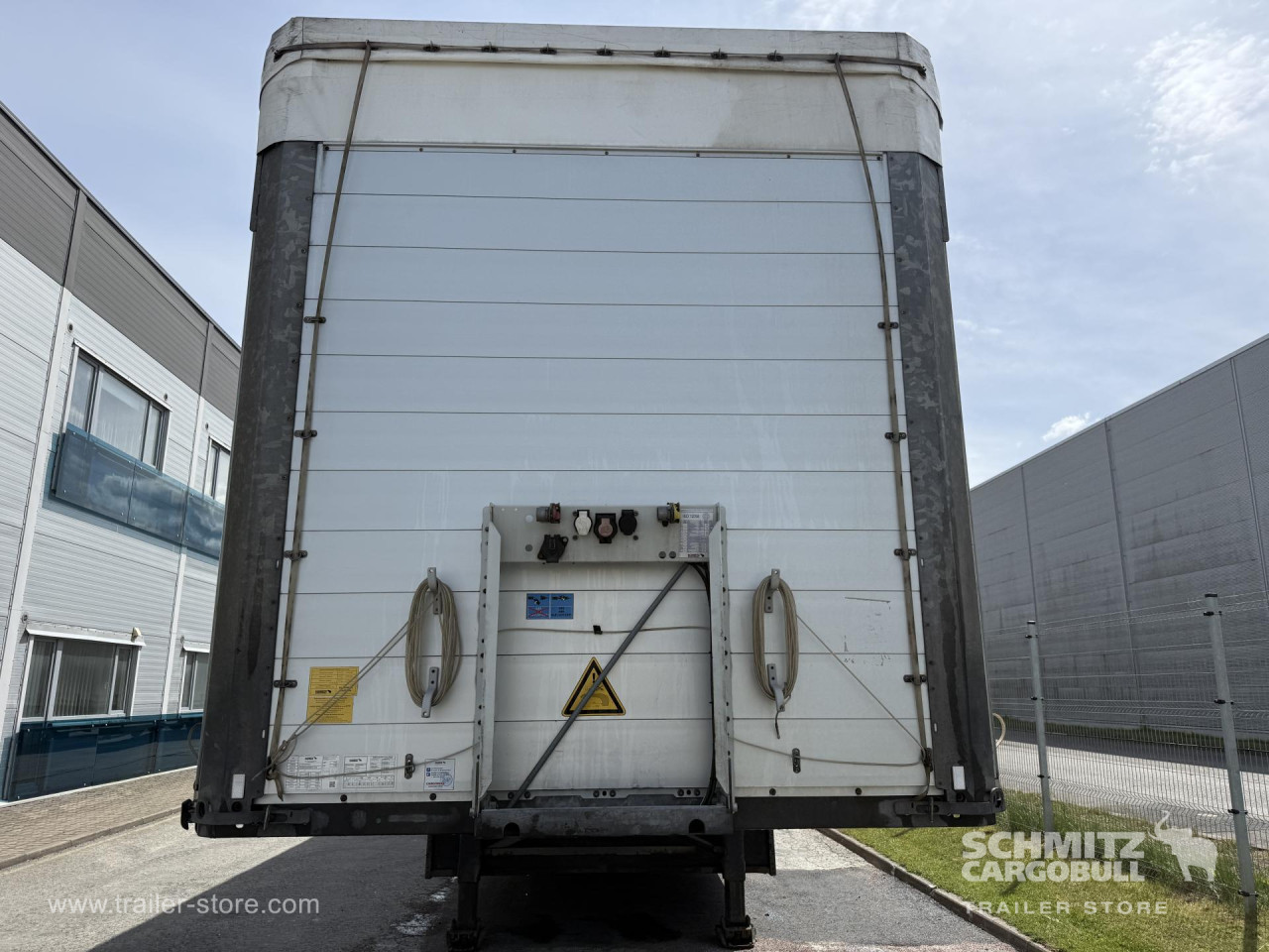 Schmitz Cargobull Curtainsider Standard 