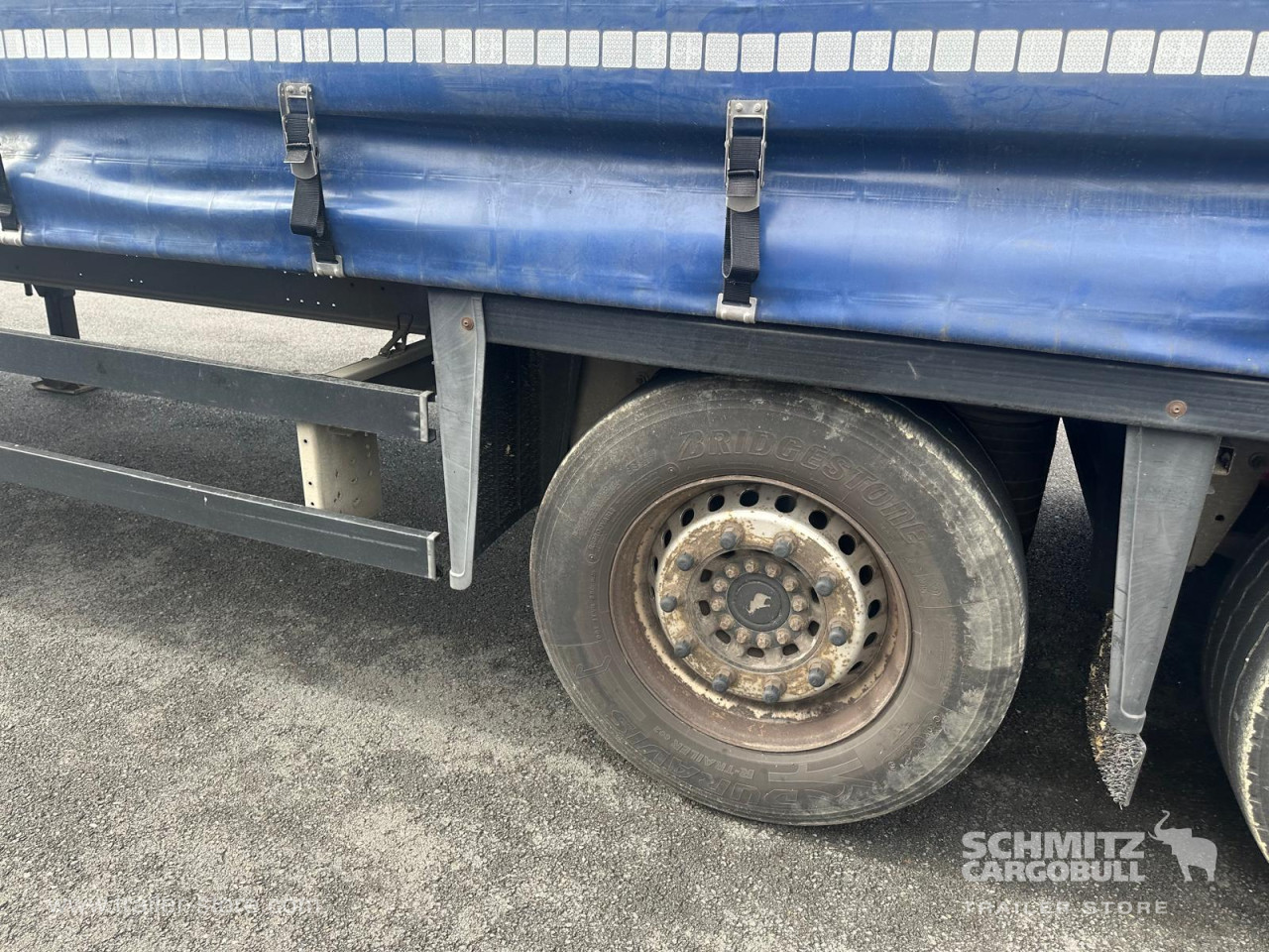 Schmitz Cargobull Semitrailer Curtainsider Mega 