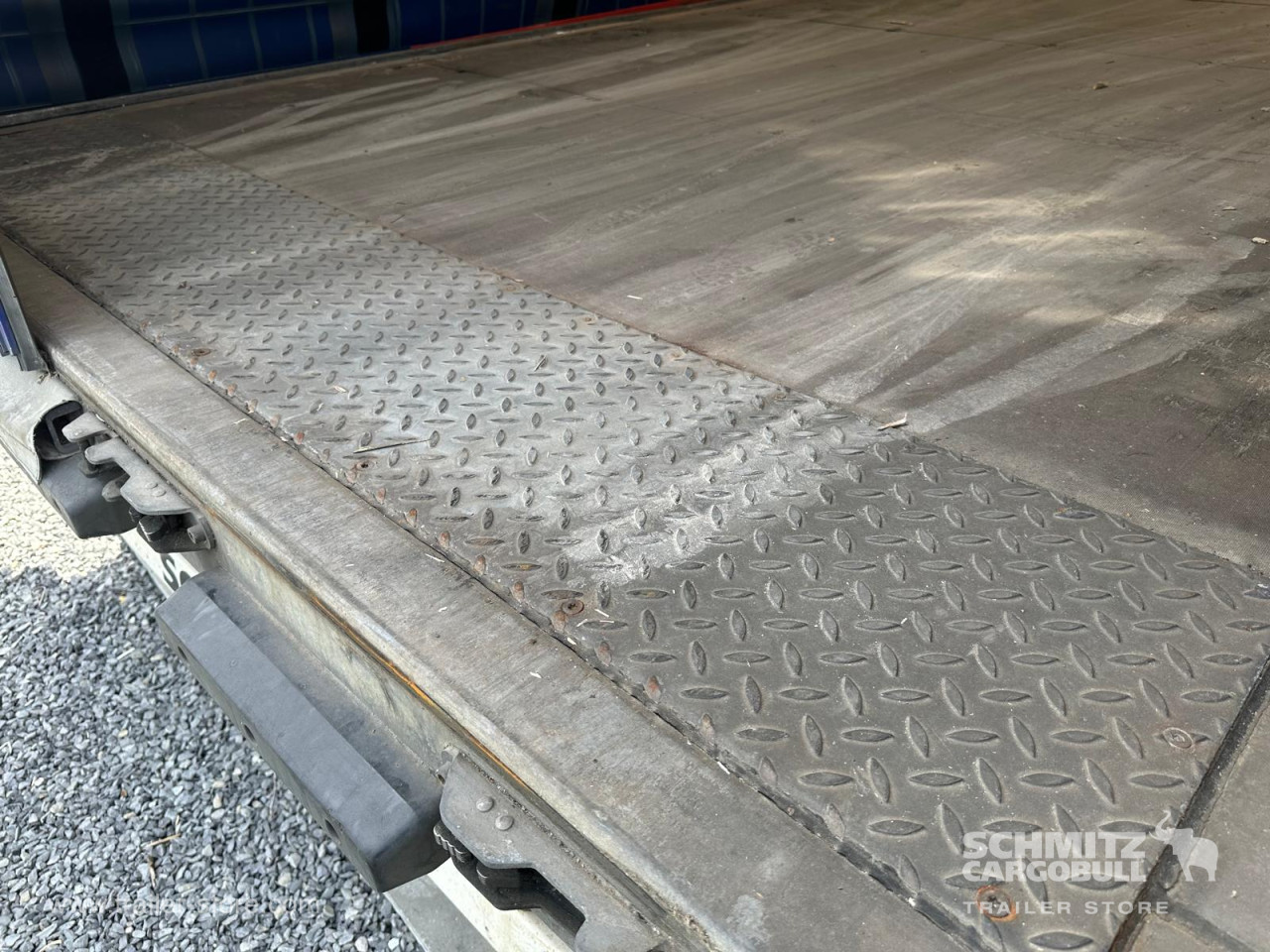 Schmitz Cargobull Semitrailer Curtainsider Mega 